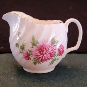 VGUC VTG Adderly Fine Bone China Creamer